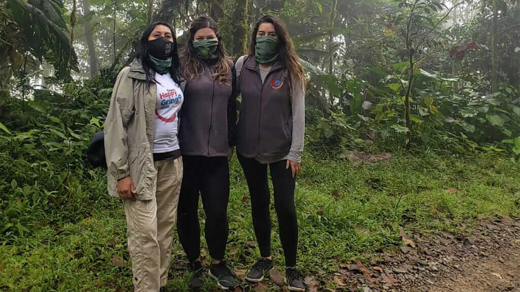 Verwenden Sie in Ecuador Gesichtsmasken, um sich vor Covid19 zu schützen