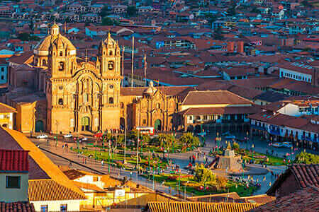 luchtfoto van het centrale plein van cusco peru