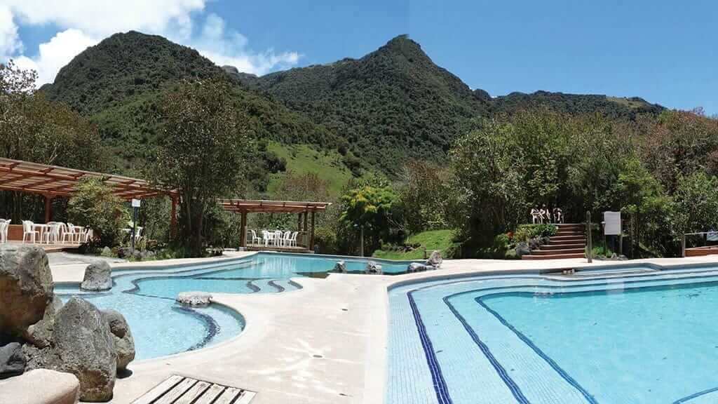 papallacta hot springs pool
