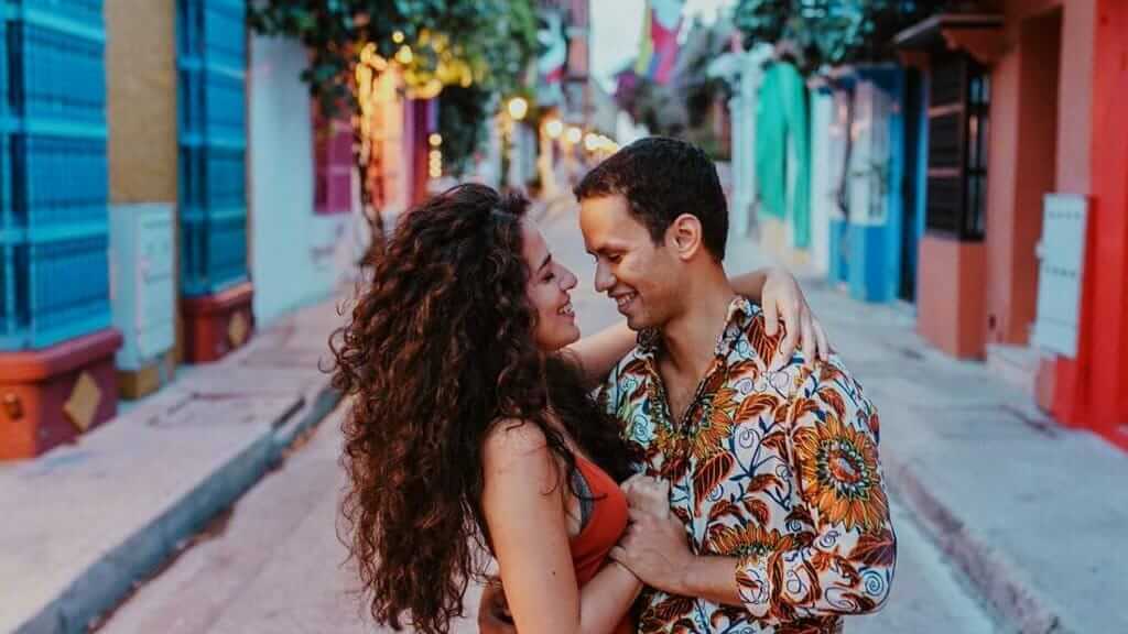romantic couple on the streets of cartagena in colombia