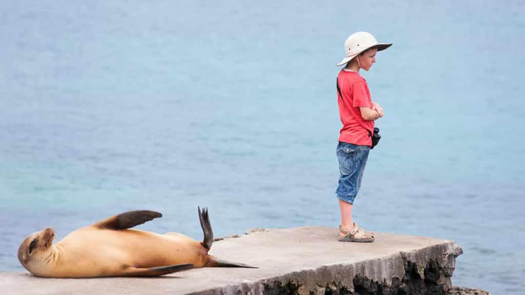 galapagos with kids 