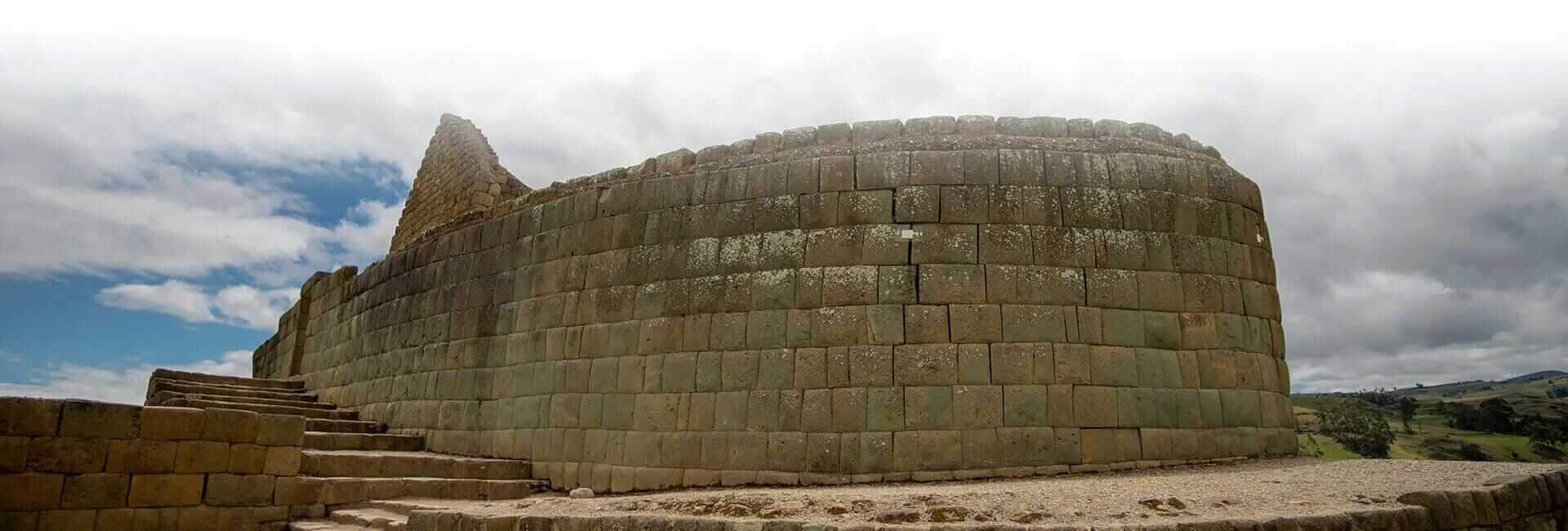 ingapirca ruins inca wall ecuador