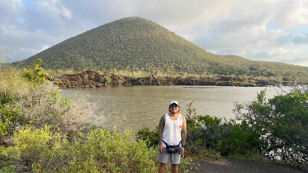 tourist at cormorant-point-galapagos-islands ecuador