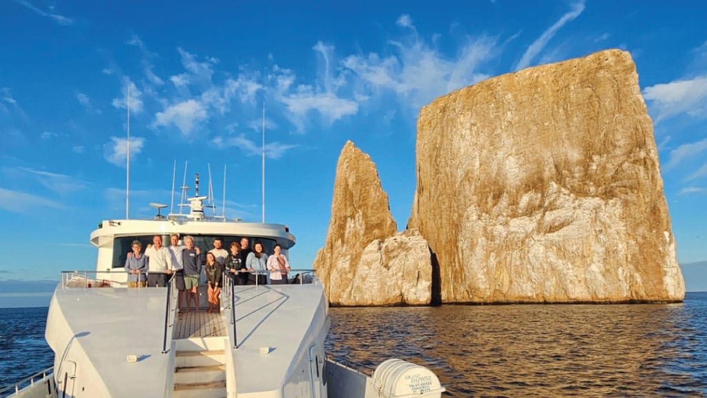 best galapagos local travel agency discovery galapagos
