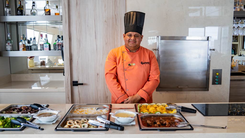endemic-catamaran-galapagos-cruise chef and buffet food