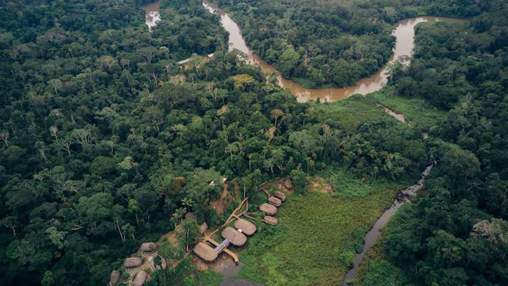 kapawi ecolodge location in ecuador amazon rainforest