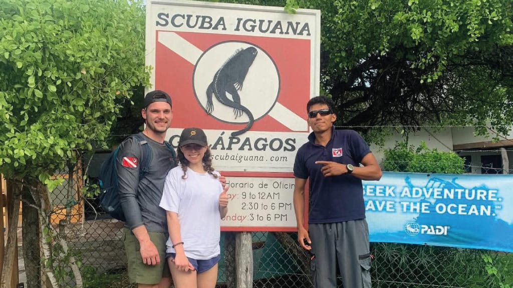 best galapagos travel agency for diving scuba iguana