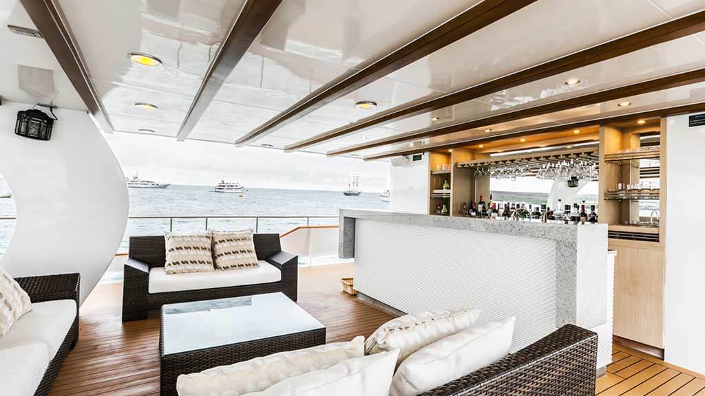 stella maris galapagos cruise yacht - outside bar