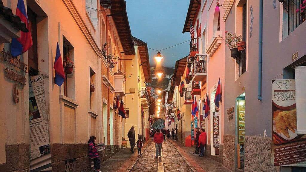 la ronda straat Quito stadstour